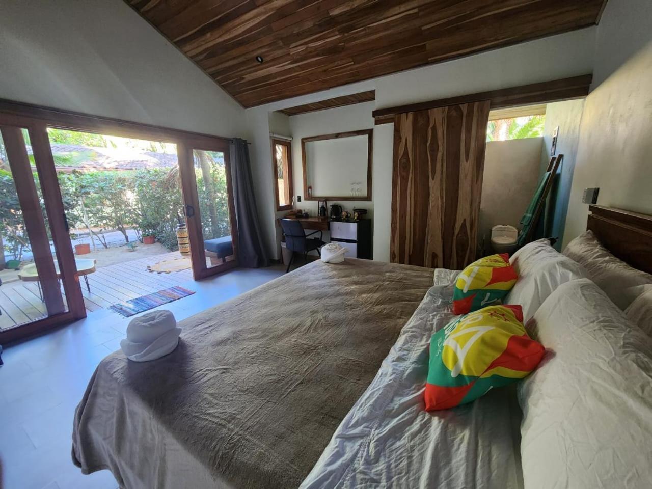 Pura Vibra Aparthotel